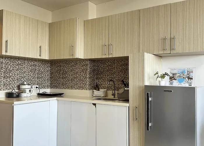 Ablita Staycation Near It Park Апартаменты