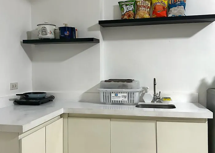 Апартаменты Ablita Staycation Near It Park