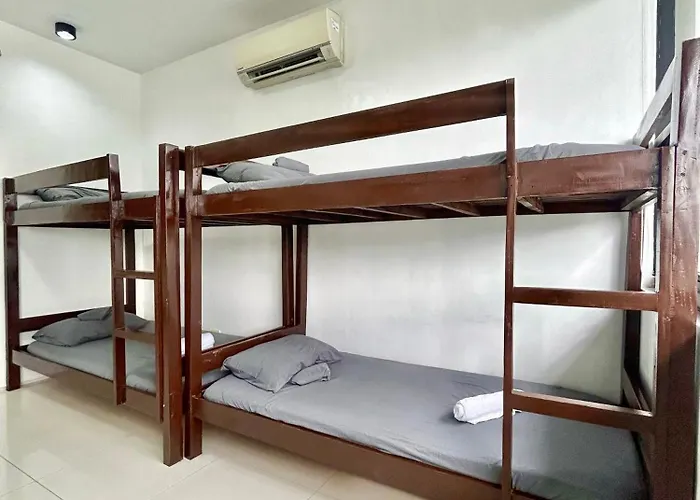 Апартаменты Ablita Staycation Near It Park