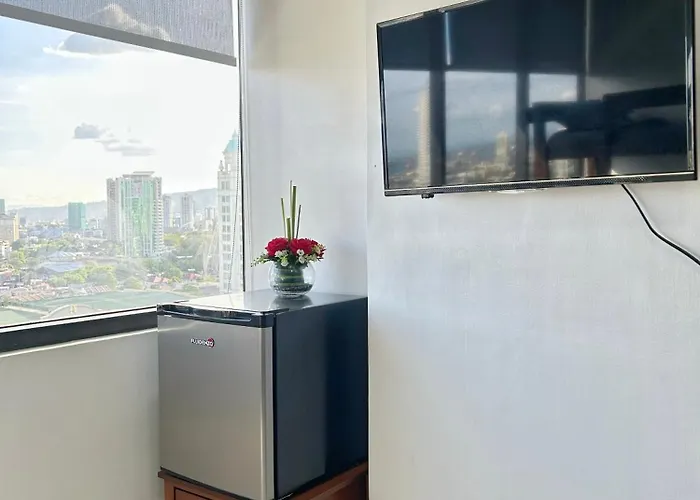 Апартаменты Ablita Staycation Near It Park Себу